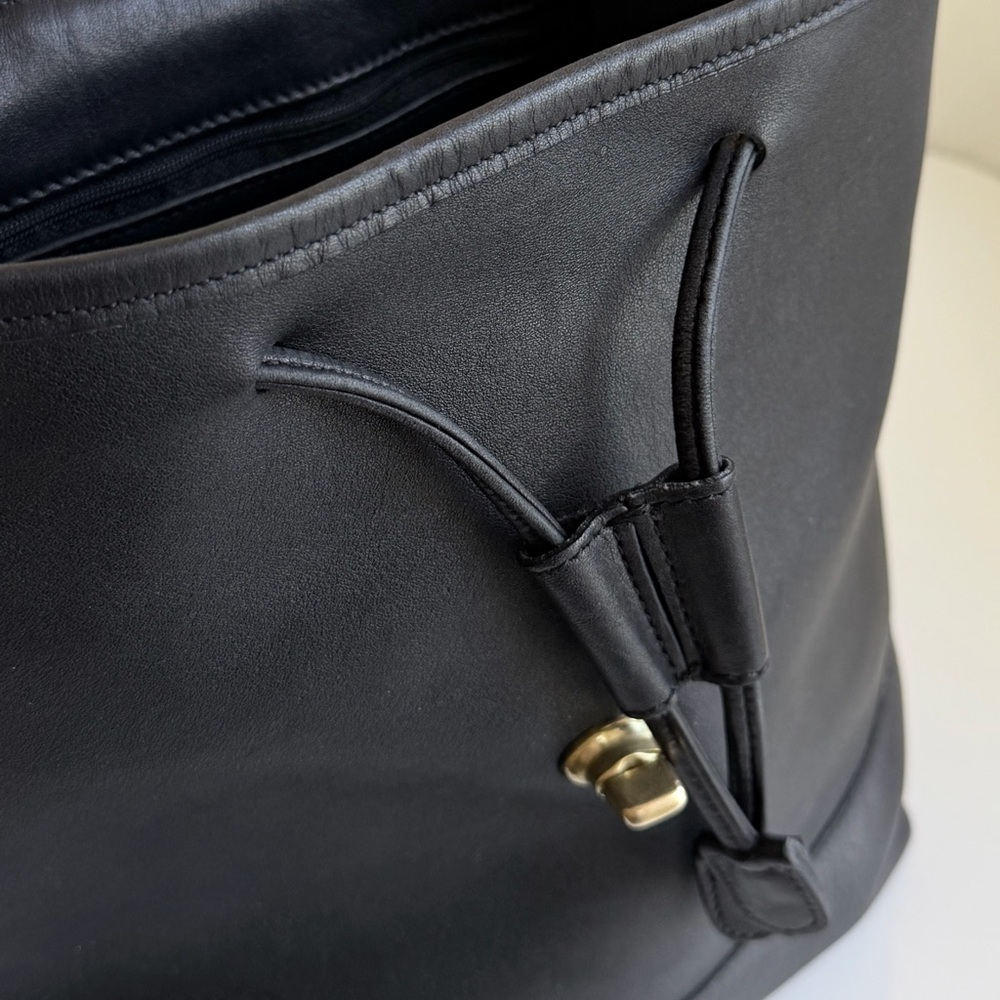 Vintage 90's Coach Black Leather Daypack 9791 Vtg Turnlock Backpack - Picture 5 of 16